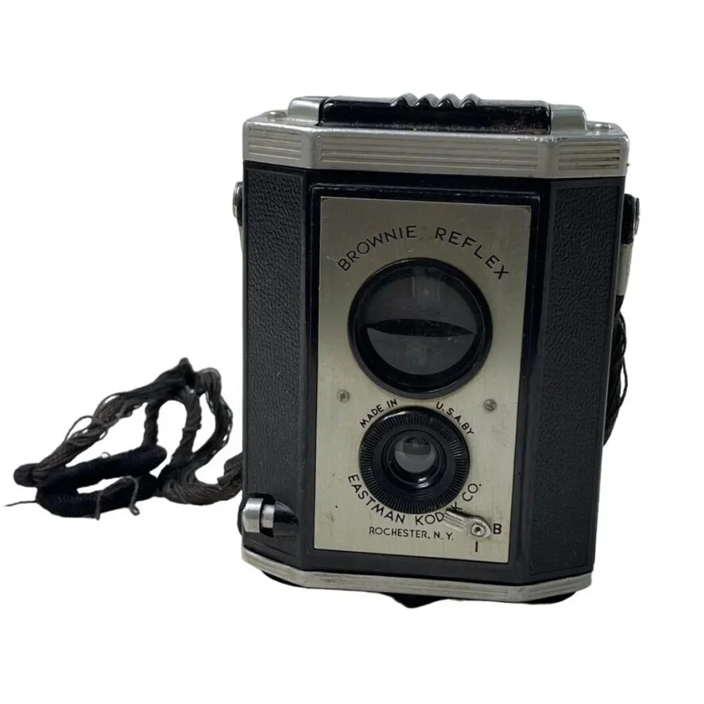 Brownie Reflex Eastman Kodak Camera Untested For Parts or Decor u
